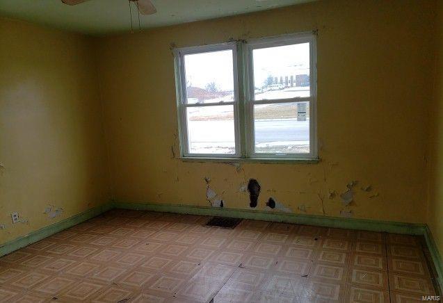 2120 Chambers Road St. Louis, MO 63136 - Photo 13 of 14 Gallery Image 13