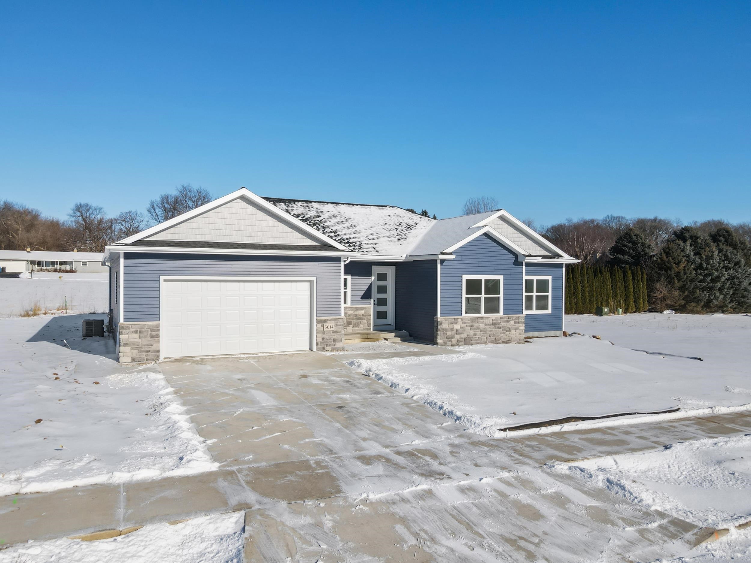 5614 Glorious Madison, WI 53718 - Photo 1 of 19