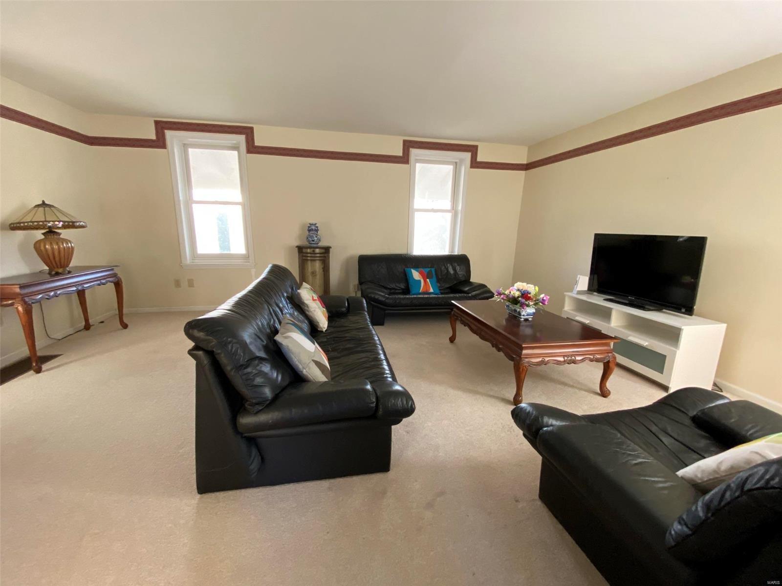 248 Dietrich Road Ballwin, MO 63021 - Photo 31 of 50 Gallery Image 31