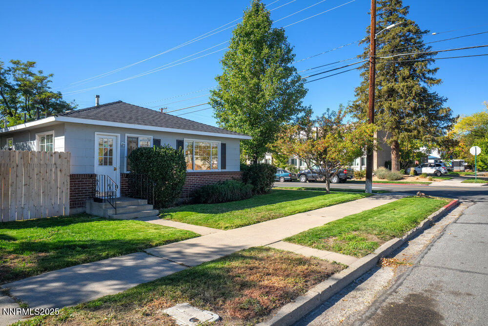 80 Locust Street Reno, NV 89502 - Photo 20 of 49 016_dsc00210_864