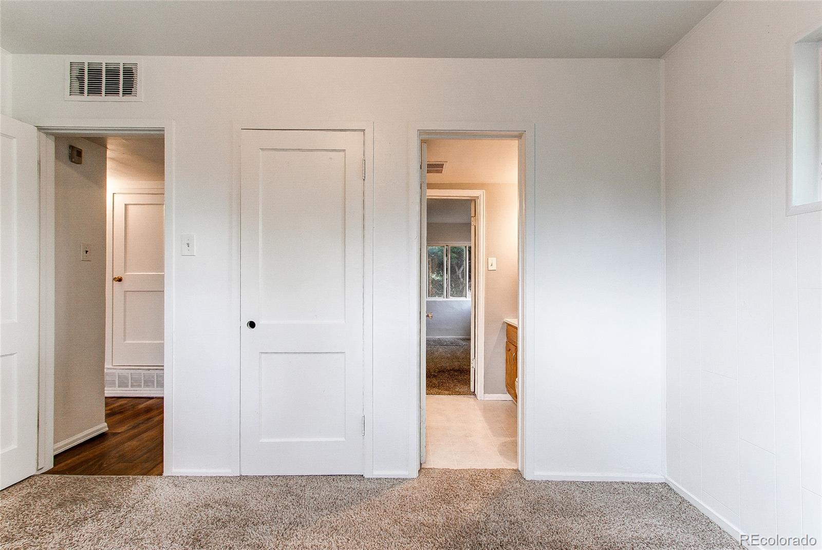 840 Tucson Street Aurora, CO 80011 - Photo 16 of 25