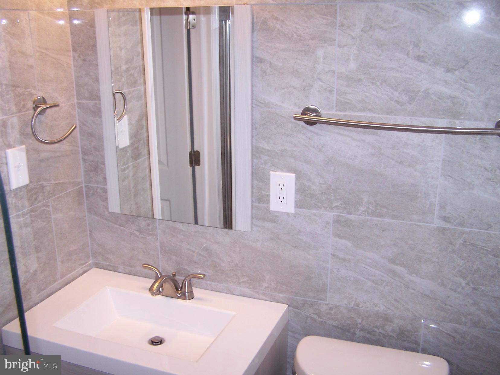 1824 Pennington Road Philadelphia, PA 19151 - Photo 13 of 30 Gallery Image 13