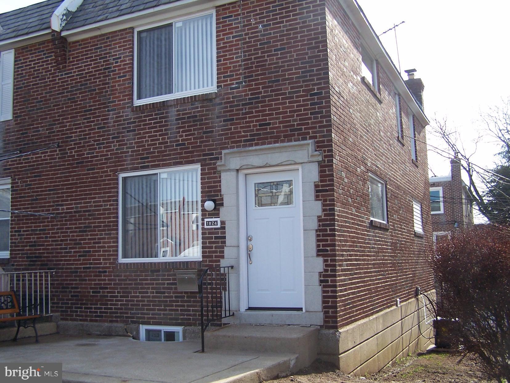 1824 Pennington Road Philadelphia, PA 19151 - Photo 3 of 30 Gallery Image 3