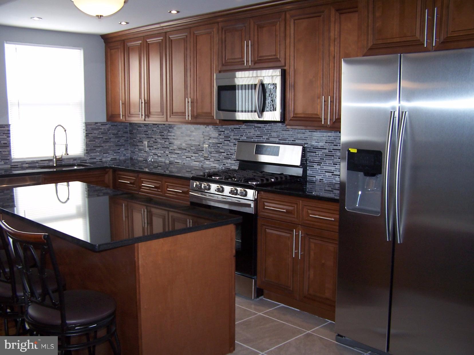 1824 Pennington Road Philadelphia, PA 19151 - Photo 6 of 30 Gallery Image 6