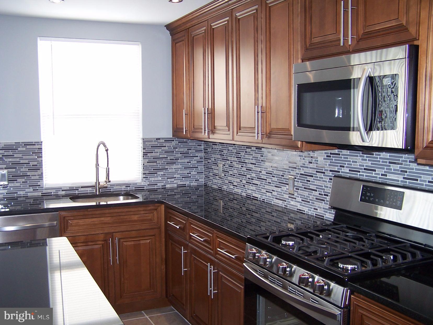 1824 Pennington Road Philadelphia, PA 19151 - Photo 9 of 30 Gallery Image 9