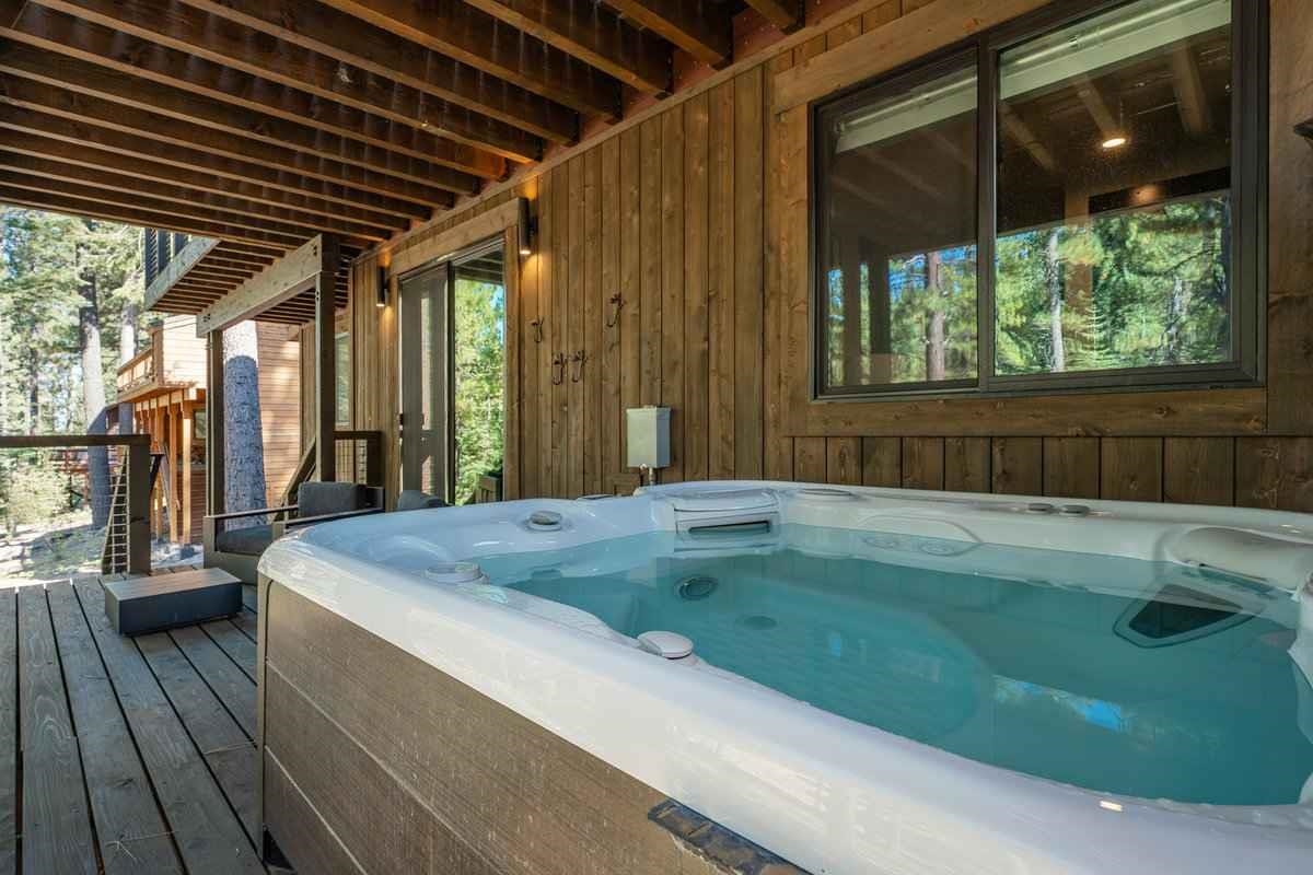 1055 Martis Landing, Unit B Truckee, CA 96161 - Photo 22 of 24 a view of outdoor space and yard