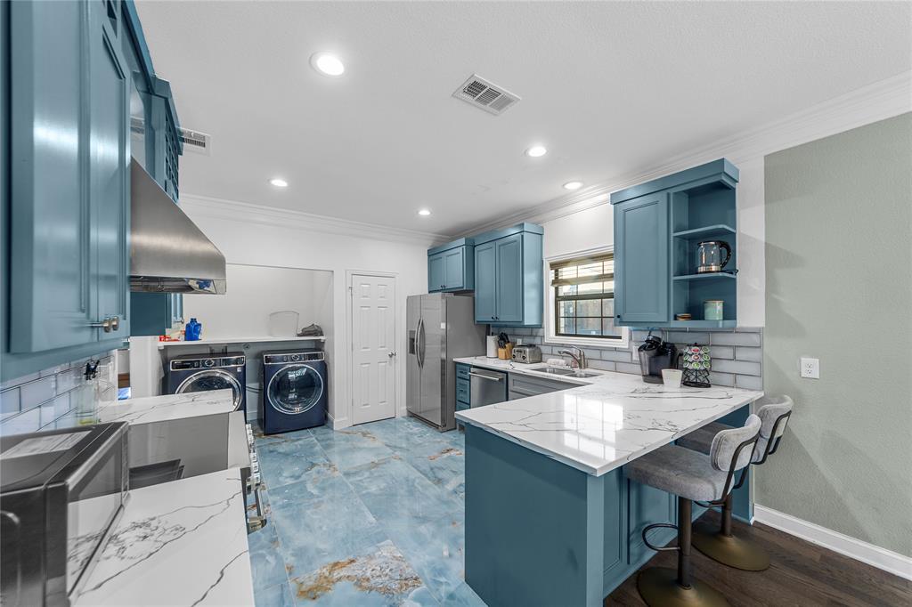 3316 Inwood Road Dallas, TX 75235 - Photo 12 of 37