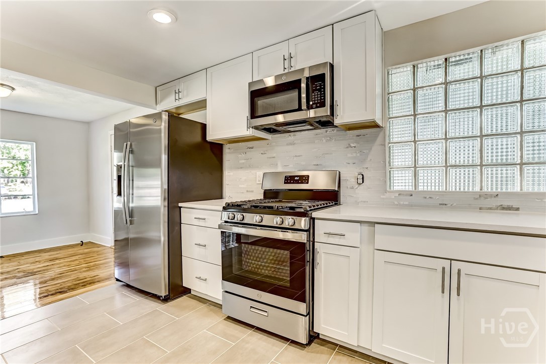 1928 Skidaway Road Savannah, GA 31404 - Photo 18 of 42