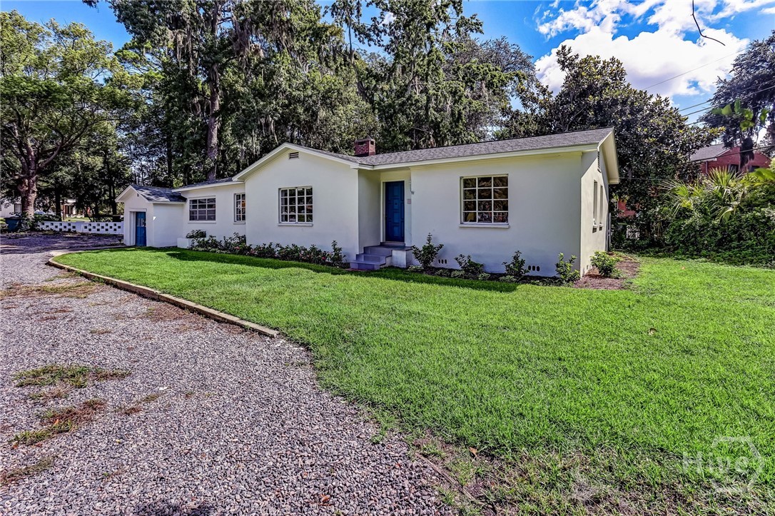 1928 Skidaway Road Savannah, GA 31404 - Photo 4 of 42