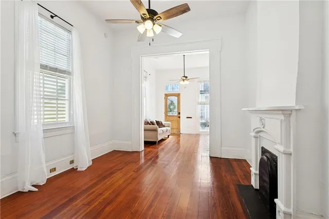 $1,950 | 2411 Burgundy Street, New Orleans, LA 70117