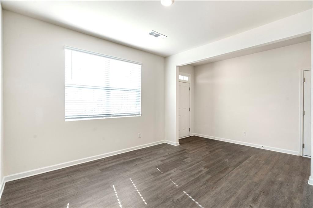 296 Walnut Grv Way Pendergrass, GA 30567 - Photo 5 of 35