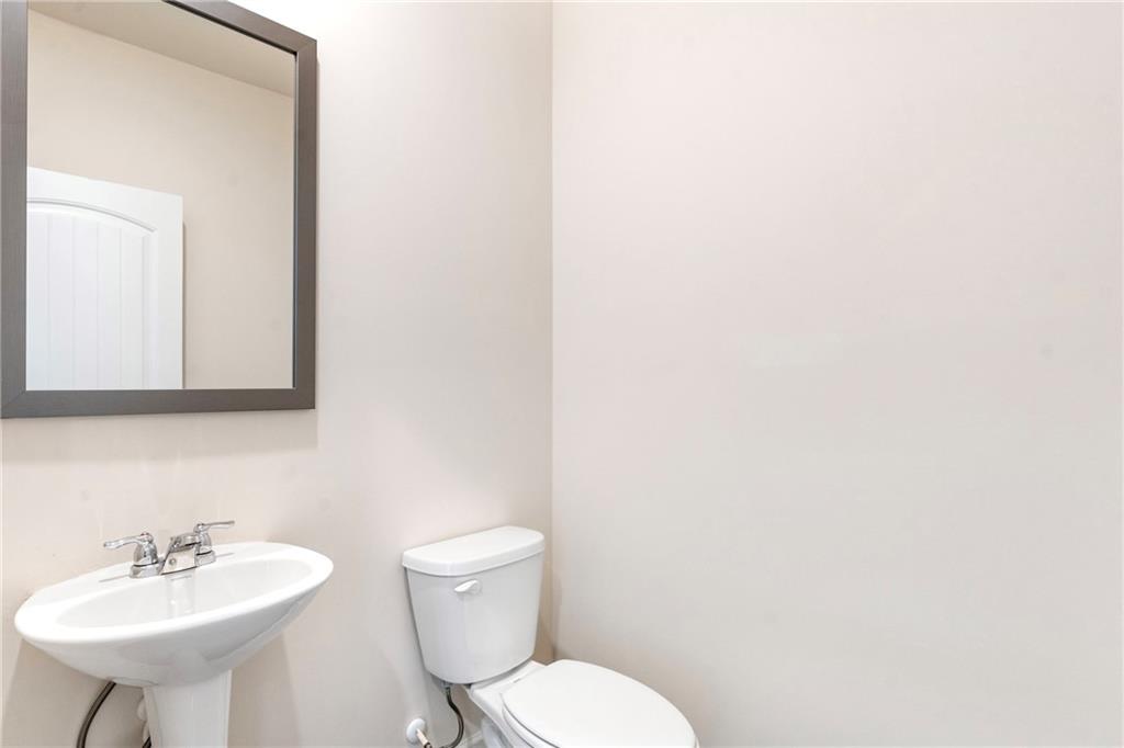 296 Walnut Grv Way Pendergrass, GA 30567 - Photo 7 of 35