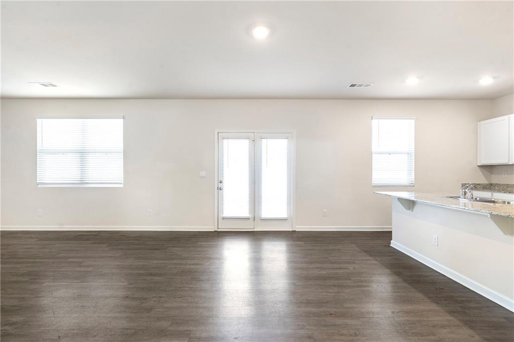 296 Walnut Grv Way Pendergrass, GA 30567 - Photo 8 of 35