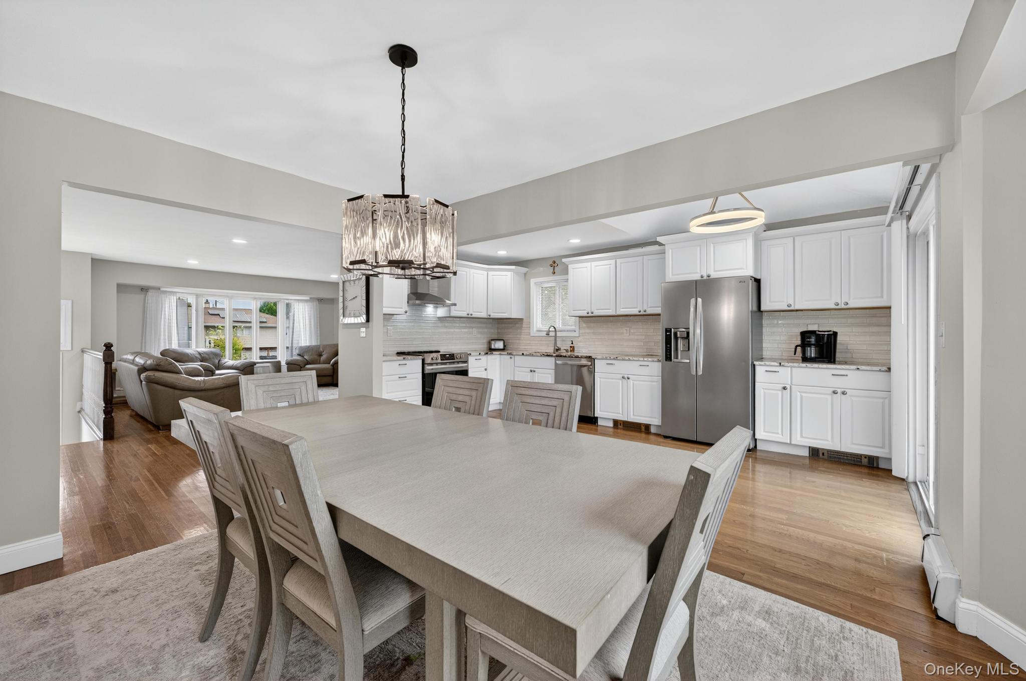 12 Farmstead Road Commack, NY 11725 - Photo 10 of 33