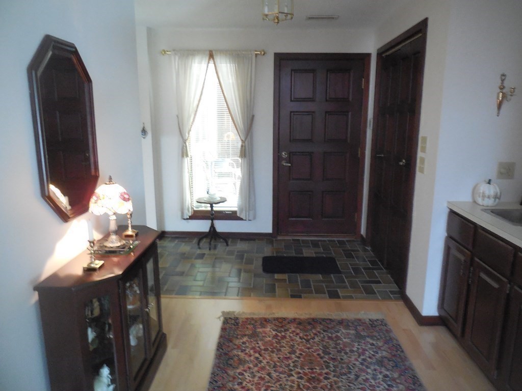 929 Shaker Road, Unit 11 Westfield, MA 01085 - Photo 14 of 23