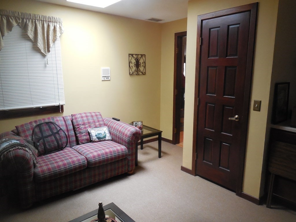 929 Shaker Road, Unit 11 Westfield, MA 01085 - Photo 20 of 23
