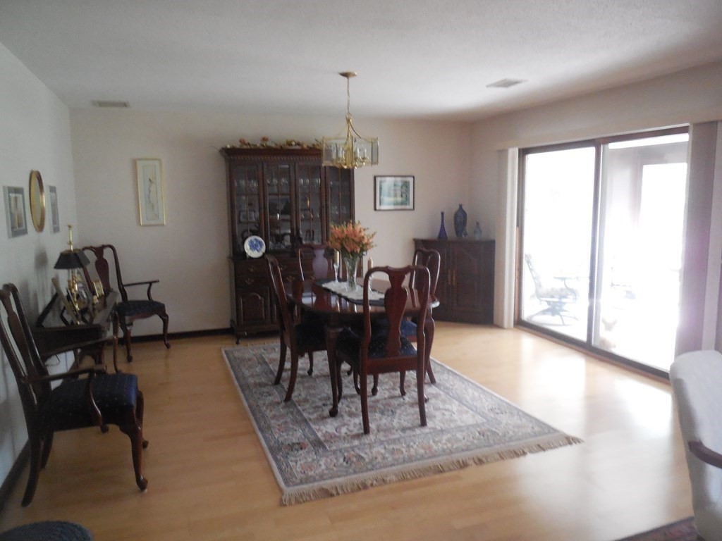 929 Shaker Road, Unit 11 Westfield, MA 01085 - Photo 8 of 23