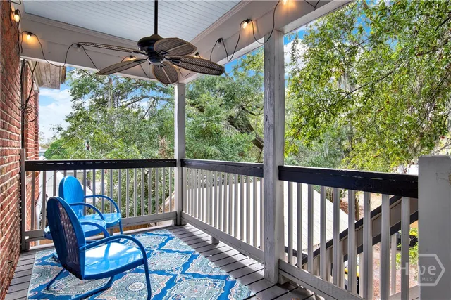 $2,200 | 309 East 34th Street, Unit 2, Savannah, GA 31401