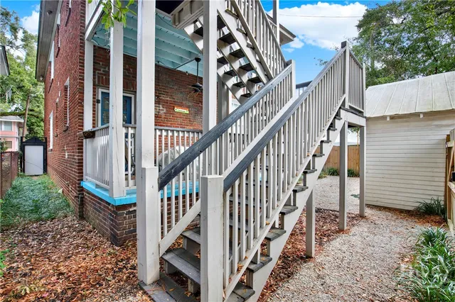 $2,200 | 309 East 34th Street, Unit 2, Savannah, GA 31401