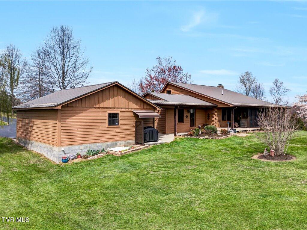 255 Ralph Moore Road New Tazewell, TN 37825 - Photo 33 of 41 255 Ralph Moore Rd - 32