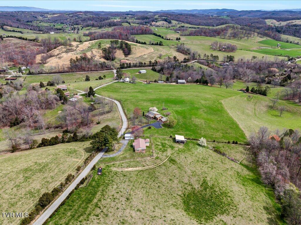 255 Ralph Moore Road New Tazewell, TN 37825 - Photo 41 of 41 255 Ralph Moore Rd - 40
