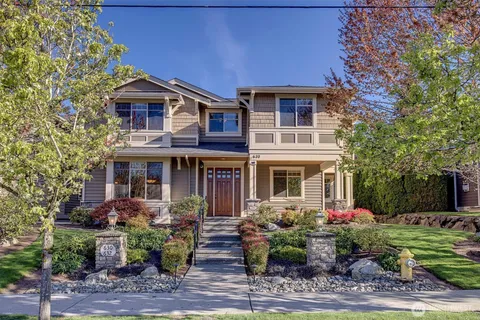 $2,736,000 | 630 8th Avenue, Kirkland, WA 98033