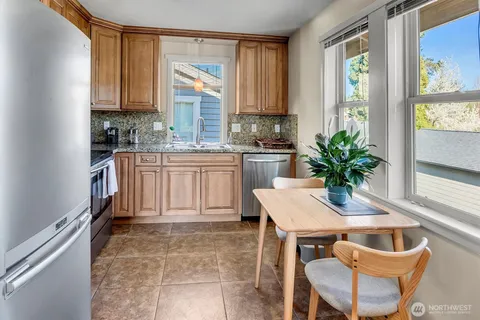$2,736,000 | 630 8th Avenue, Kirkland, WA 98033