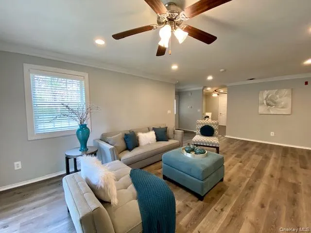 $4,105 | 19 Neal, Unit 19, Setauket, NY 11733