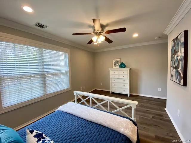 $4,105 | 19 Neal, Unit 19, Setauket, NY 11733