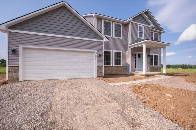 $589,500 | 8047 Frst Rdg Lane, Lysander, NY 13027