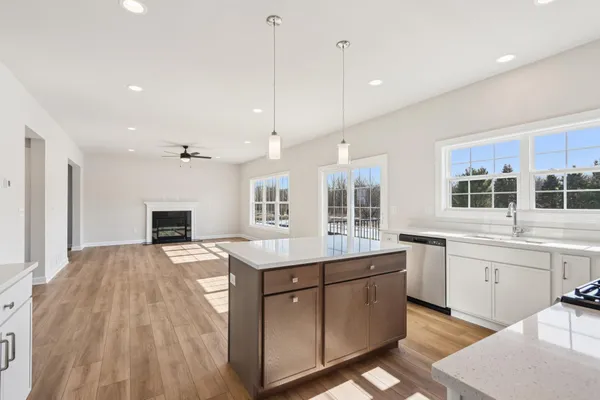 $724,900 | 509 Barnum Lane, Delavan, WI 53115