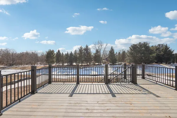 $724,900 | 509 Barnum Lane, Delavan, WI 53115