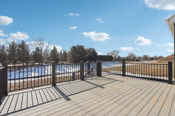 $724,900 | 509 Barnum Lane, Delavan, WI 53115
