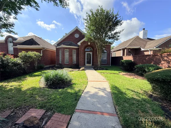 $309,900 | 4627 Cashel Spring Drive, Houston, TX 77069