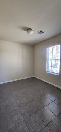 $1,100 | 8421 West 1st Street, Needville, TX 77461