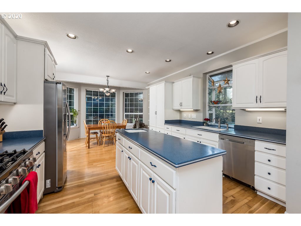 16223 Northwest McNamee Road Portland, OR 97231 - Photo 14 of 28