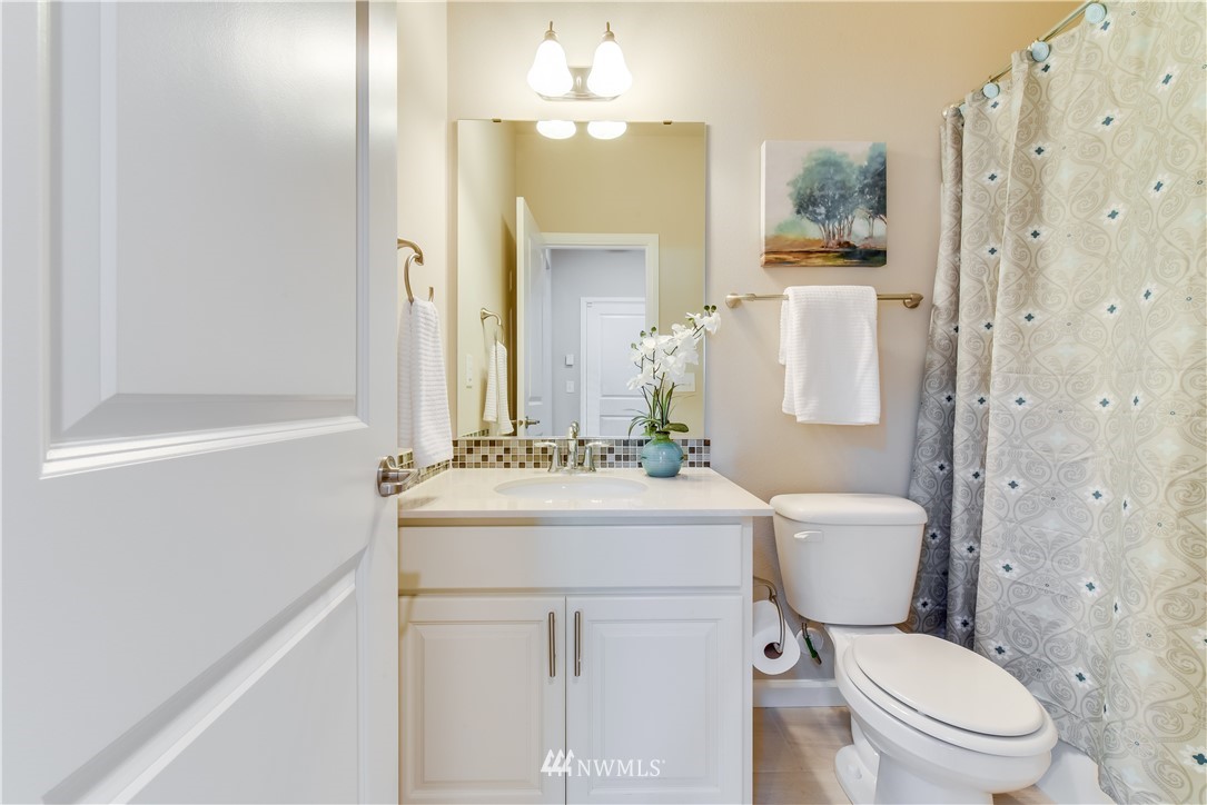 18632 40th Avenue Southeast Bothell, WA 98012 - Photo 13 of 23 Gallery Image 13