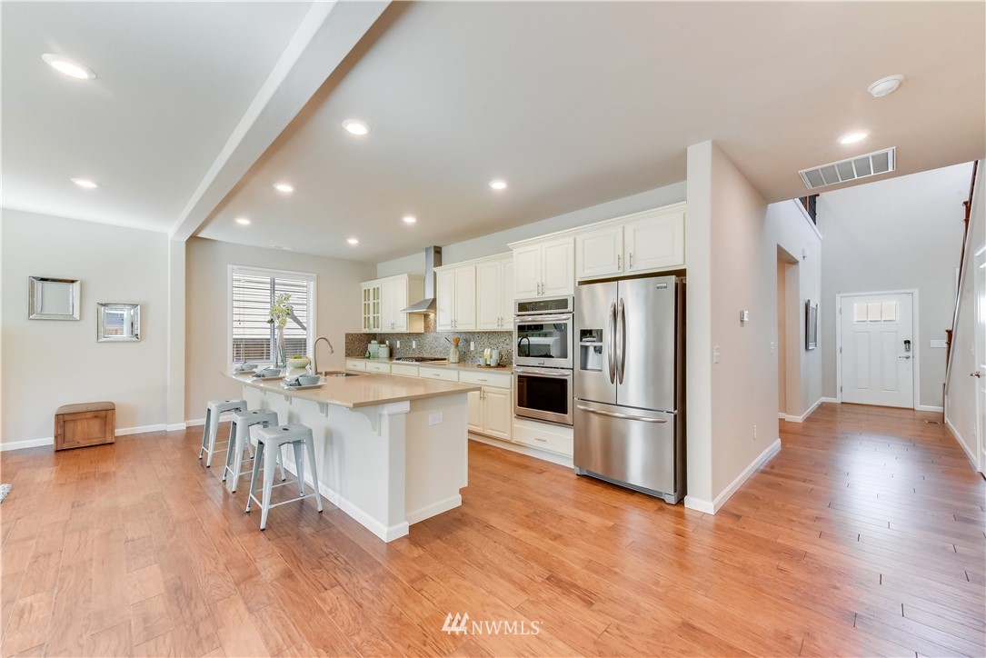 18632 40th Avenue Southeast Bothell, WA 98012 - Photo 4 of 23 Gallery Image 4