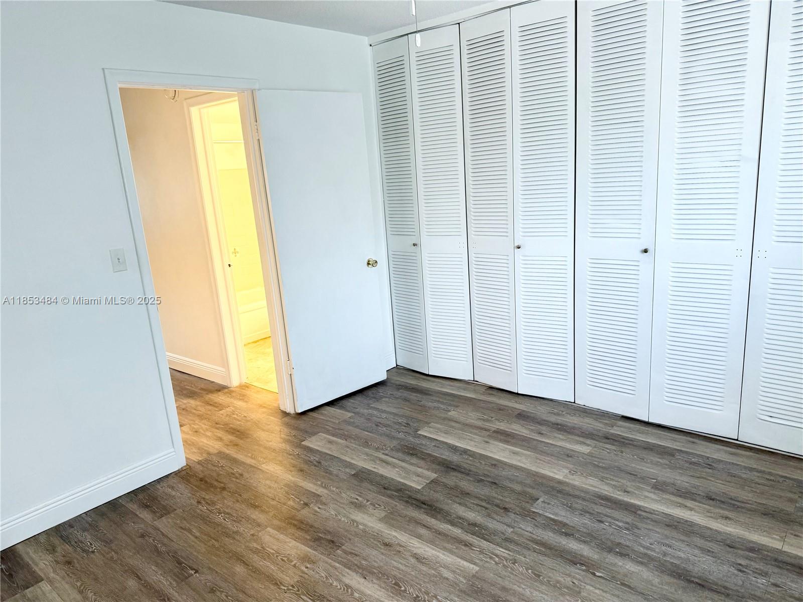 1000 Southeast 15th Street, Unit 203 Fort Lauderdale, FL 33316 - Photo 8 of 13