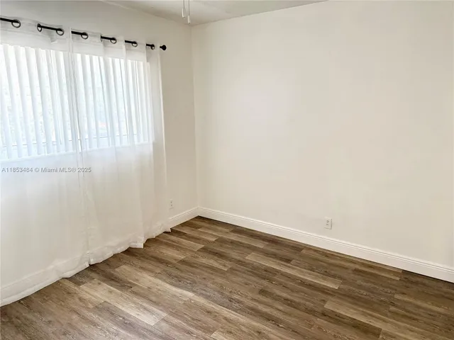 $1,495 | 1000 Southeast 15th Street, Unit 203, Fort Lauderdale, FL 33316