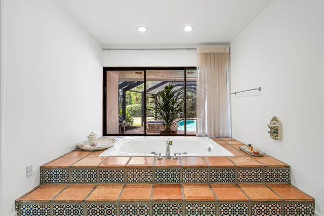 $1,995,000 | 112 Glenbrook Court, Atlantis, FL 33462