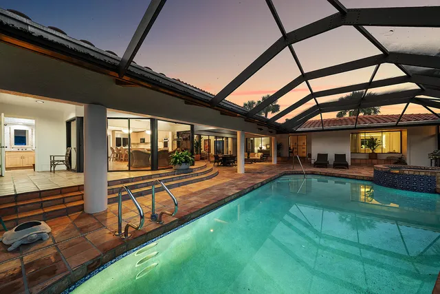 $1,995,000 | 112 Glenbrook Court, Atlantis, FL 33462