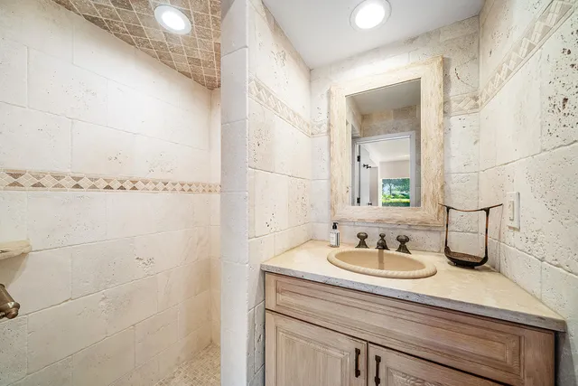 $1,995,000 | 112 Glenbrook Court, Atlantis, FL 33462