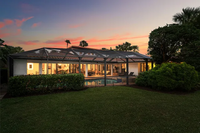 $1,995,000 | 112 Glenbrook Court, Atlantis, FL 33462