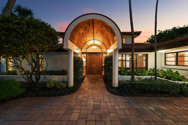 $1,995,000 | 112 Glenbrook Court, Atlantis, FL 33462