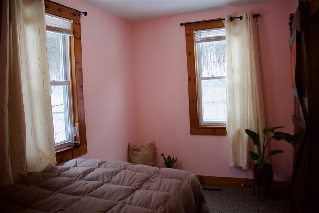886 Keene Road Winchester, NH 03470 - Photo 16 of 23 Gallery Image 16