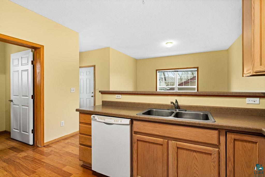 5115 Ramsey Street Duluth, MN 55807 - Photo 11 of 39