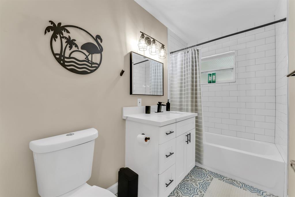 190 Northeast 21st Street Boca Raton, FL 33431 - Photo 19 of 34