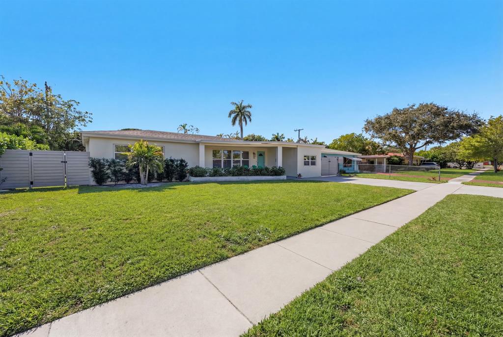 190 Northeast 21st Street Boca Raton, FL 33431 - Photo 26 of 34