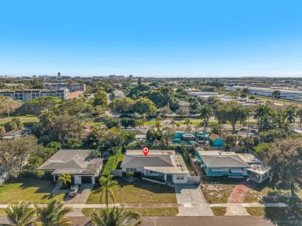 $1,200,000 | 190 Northeast 21st Street, Boca Raton, FL 33431